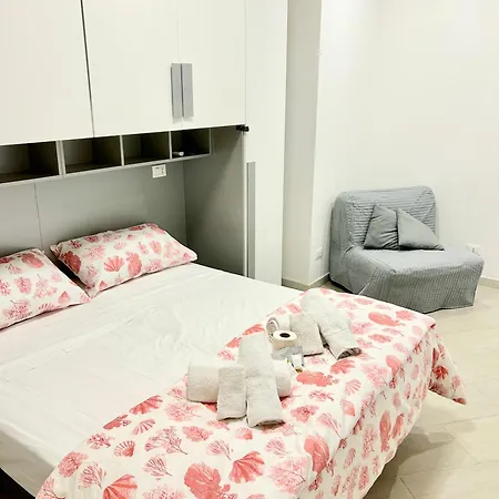 Roma Apartment Holiday-2